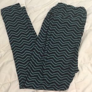 Black and teal chevron tc Lularoe leggings